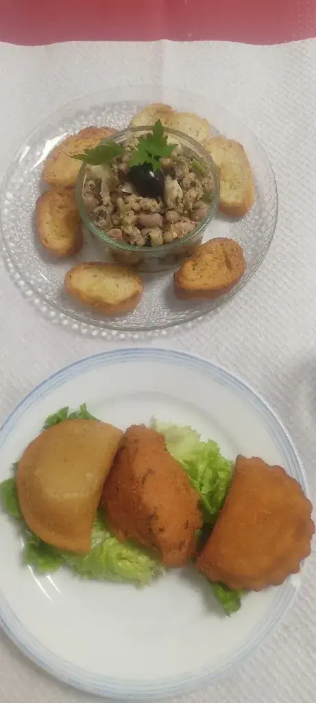 Cloclo louis_Les délices du Portugal_Castelnau-de-Médoc_review