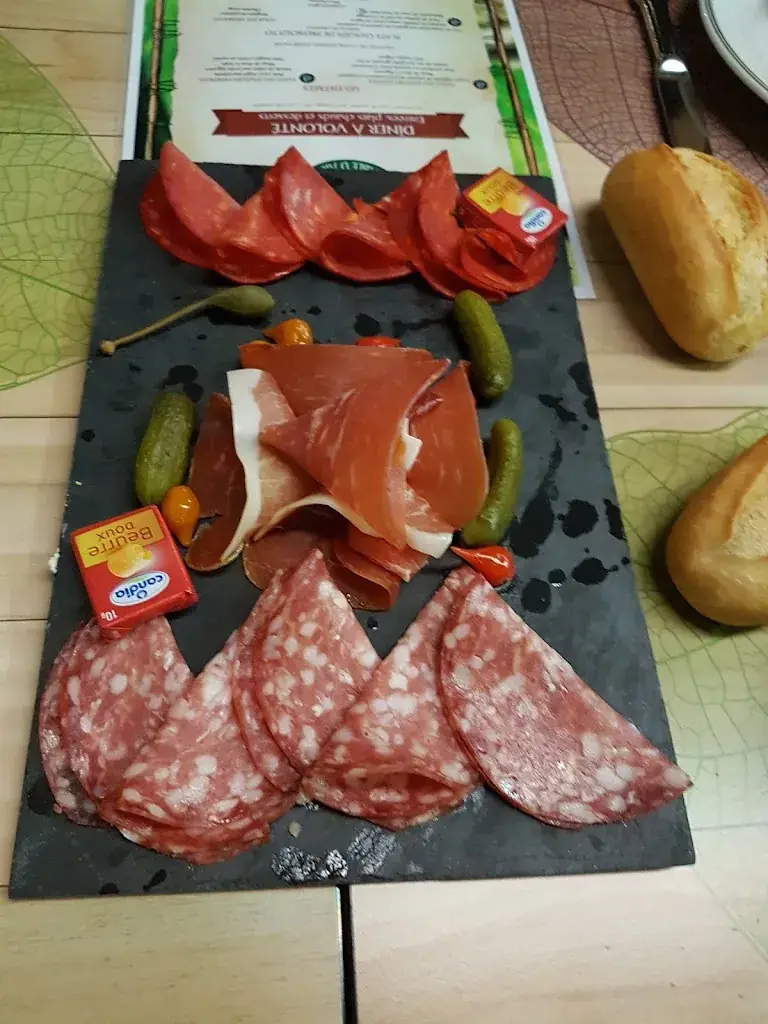 Menu_La Table d'Arthur_Chasseneuil-du-Poitou_imagen_9