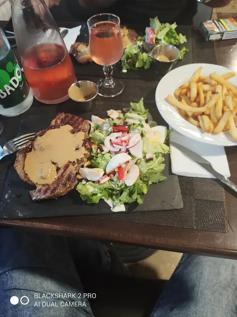 Florin Gabriel Verbita_Bistrot de la Tour_Aulnay-sous-Bois_review