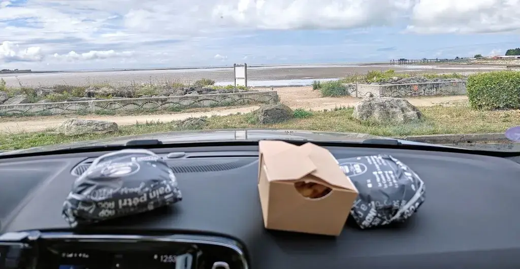 Vrolijknblij_Côté Burger_Aytré_review