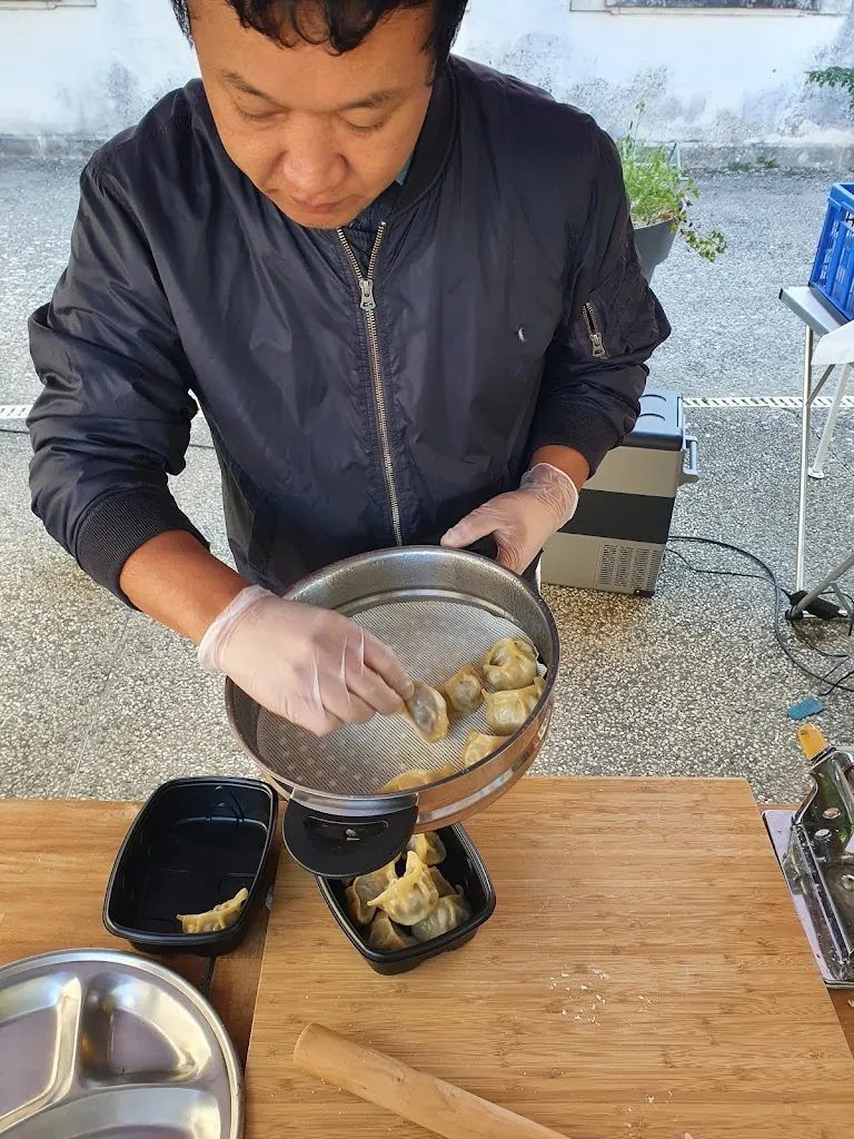 Paola Quioto_Lung Ta_Aytré_review