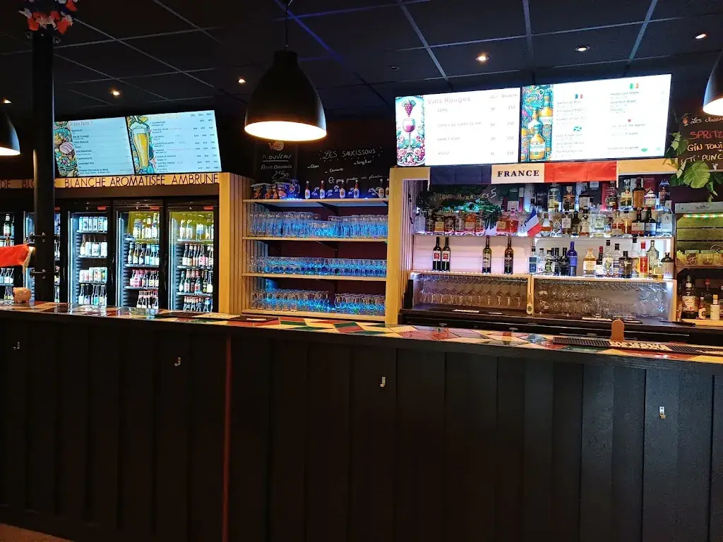 Romain champy_V and B Azay-le-Brûlé_Azay-le-Brûlé_review