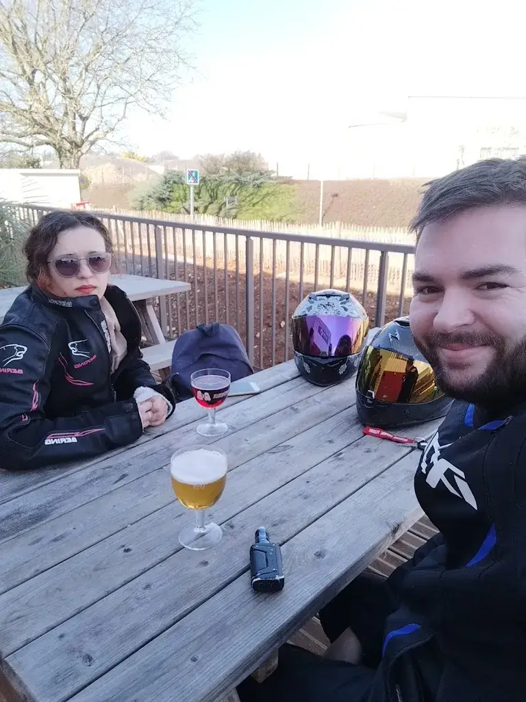 Nicolas Bellot_V and B Azay-le-Brûlé_Azay-le-Brûlé_review