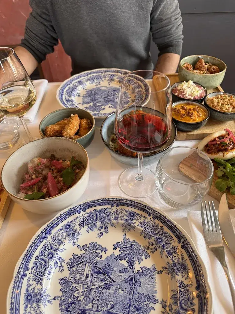 Auberge Du Sequoia_Augé_slider_image_3