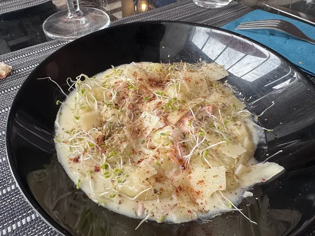 Firm Button_Le Gourmet des Halles_Baignes-Sainte-Radegonde_review