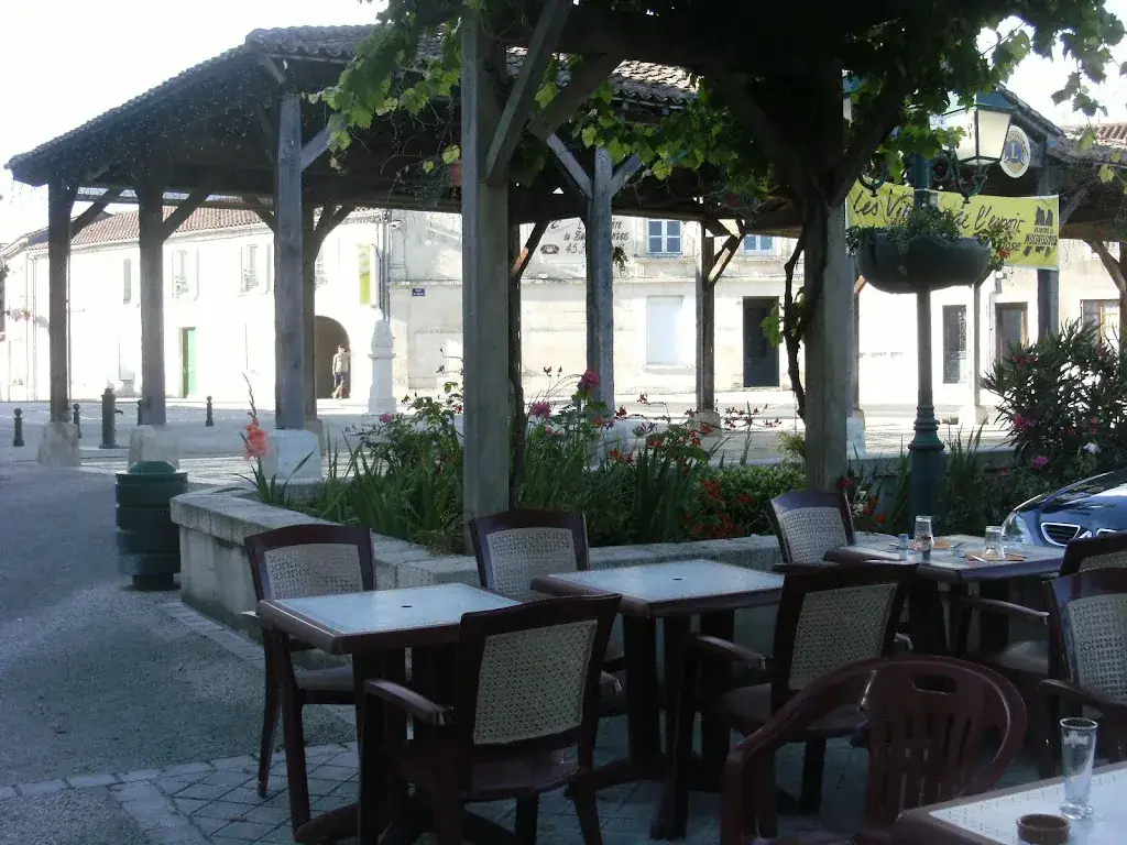 LE COMPTOIR restaurant à Baignes-Sainte-Radegonde