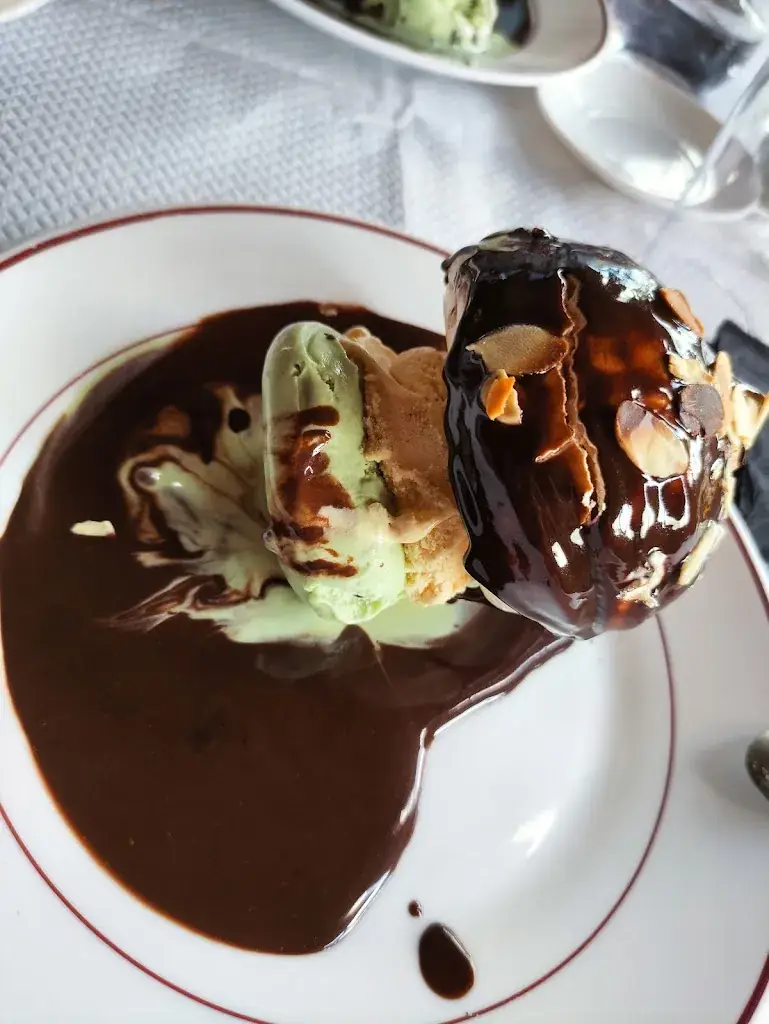 Menu_Restaurant les Charmilles_Brède_immagine_6