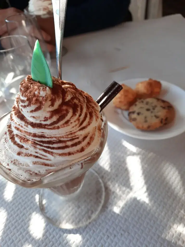 Restaurant les Charmilles_Brède_slider_image_2