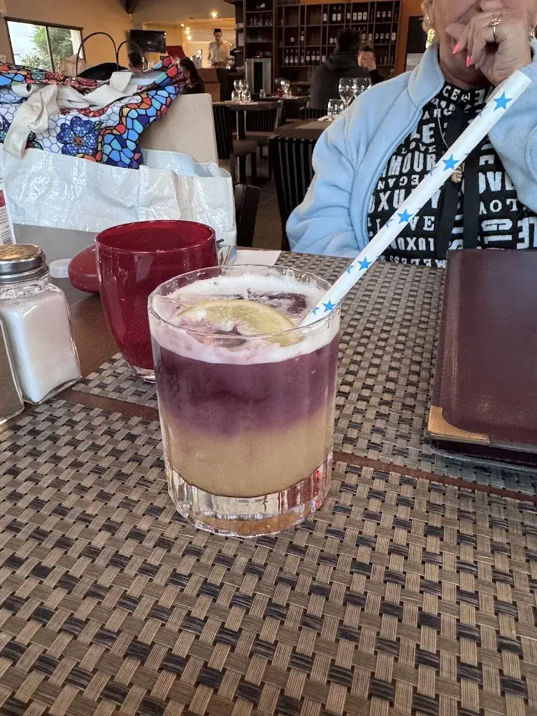 Thomas Gonçalves de Mesquita_Akena Le Philosophe_Brède_review