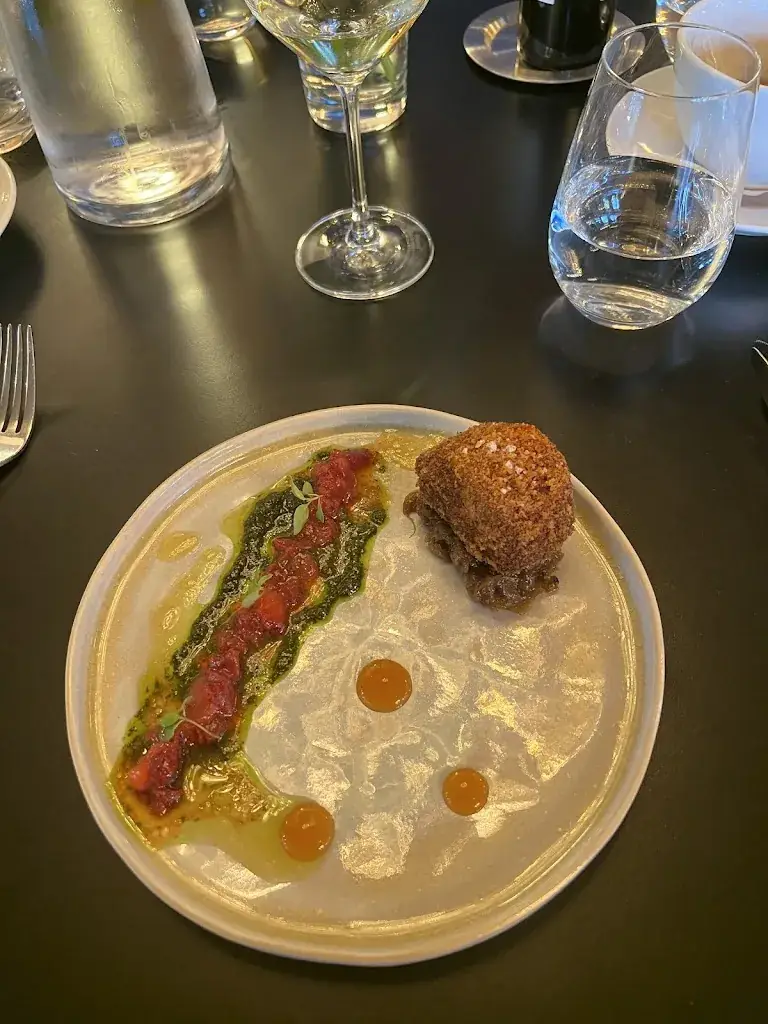 Jennifer Finn_Le 1930 - Restaurant_Saint-Médard-d'Eyrans_review