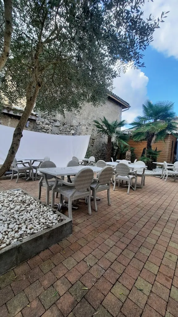 Le Cercle ristorante a Brède