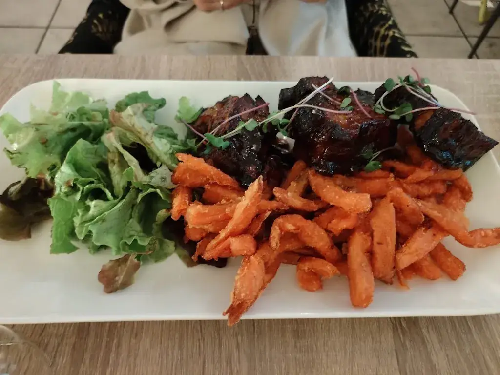 jey jey_Le 7 passe à table. Restaurant & Bar a vin_Castres-Gironde_review