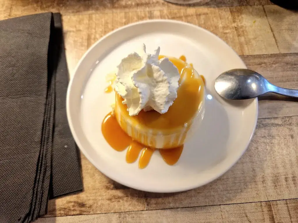 Ennis BLAH_Le 7 passe à table. Restaurant & Bar a vin_Castres-Gironde_review