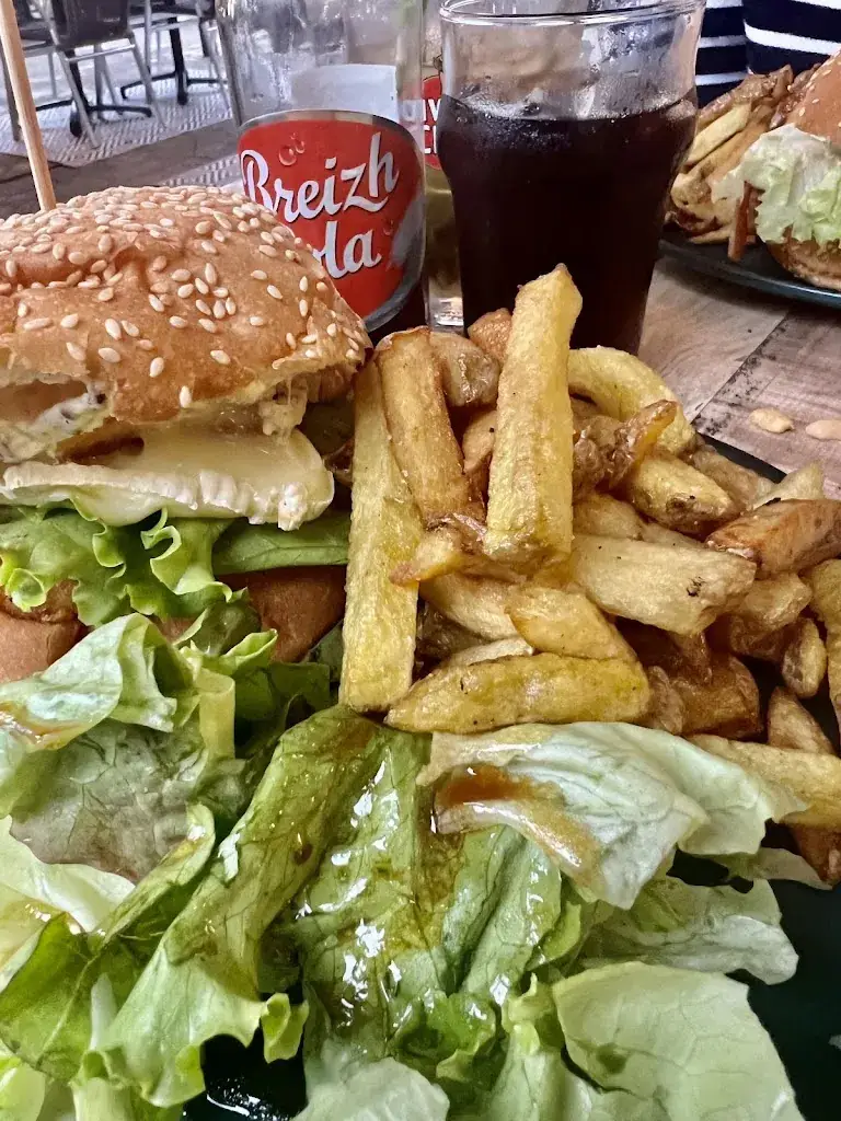 Maxime Krembser-Duval_Le 7 passe à table. Restaurant & Bar a vin_Castres-Gironde_review