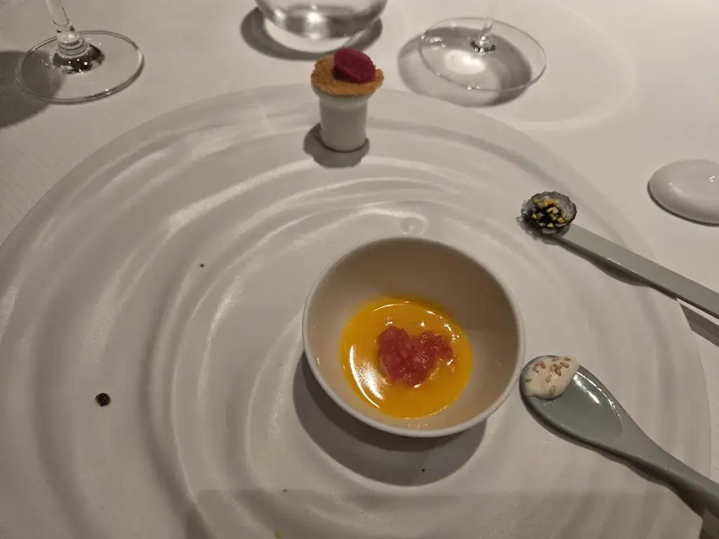 Khánh Tín Nguyễn_Pierre Gagnaire_Paris_review