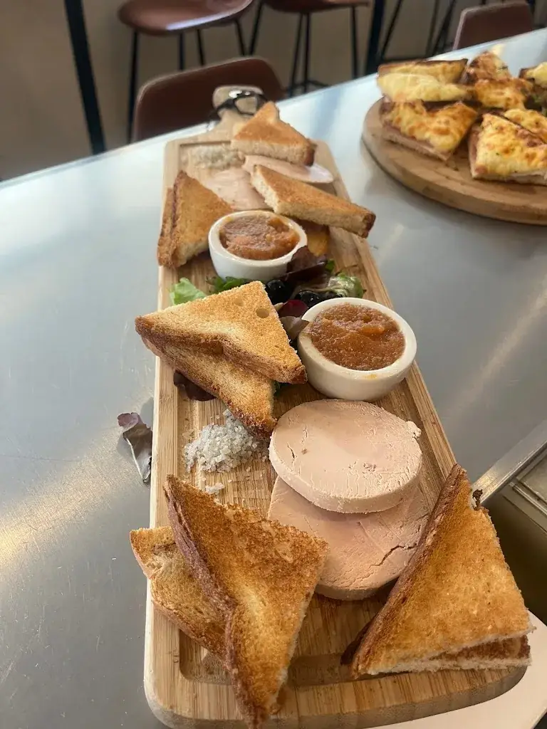 Brasserie Le Balzac_Paris_slider_image_2