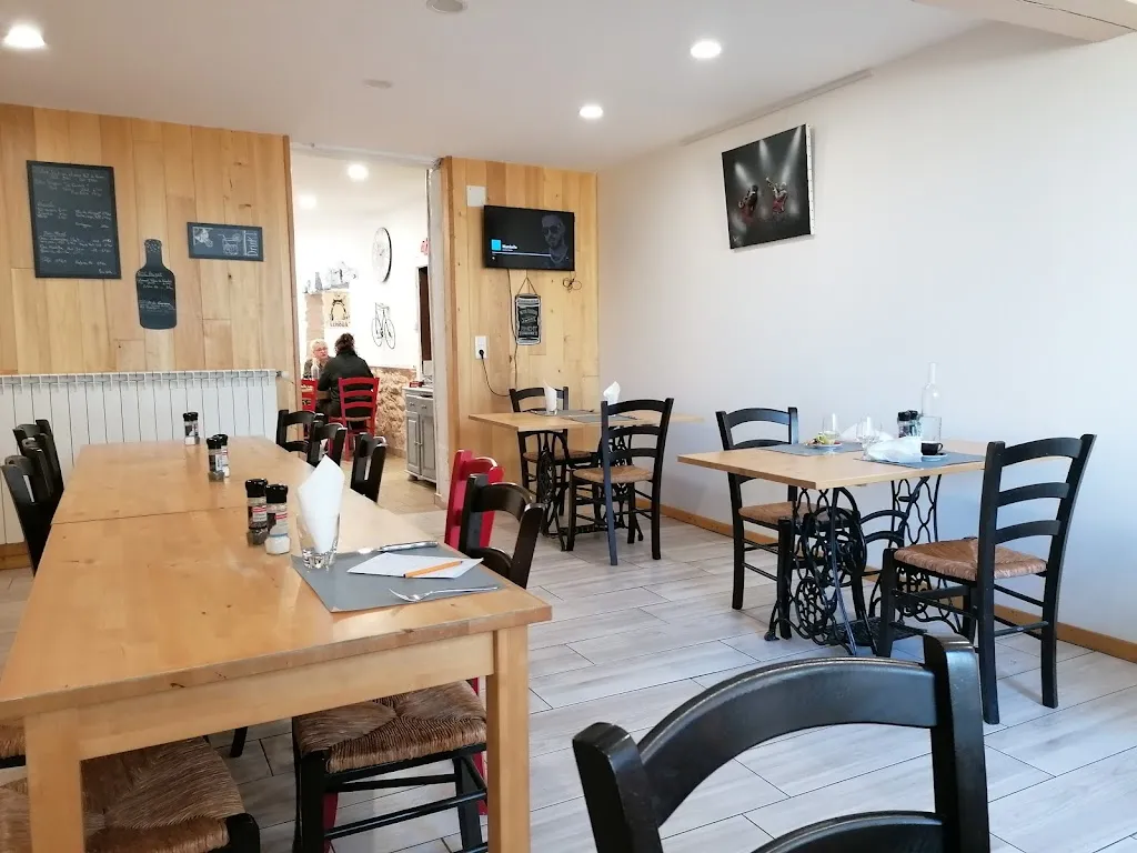 Restaurant Des Amis_Lavardac_slider_image_3