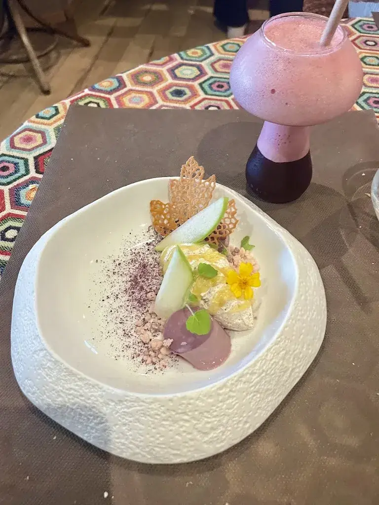 Joanne TODD Belmain_Restaurant Le Pérou_Saint-Béron_review