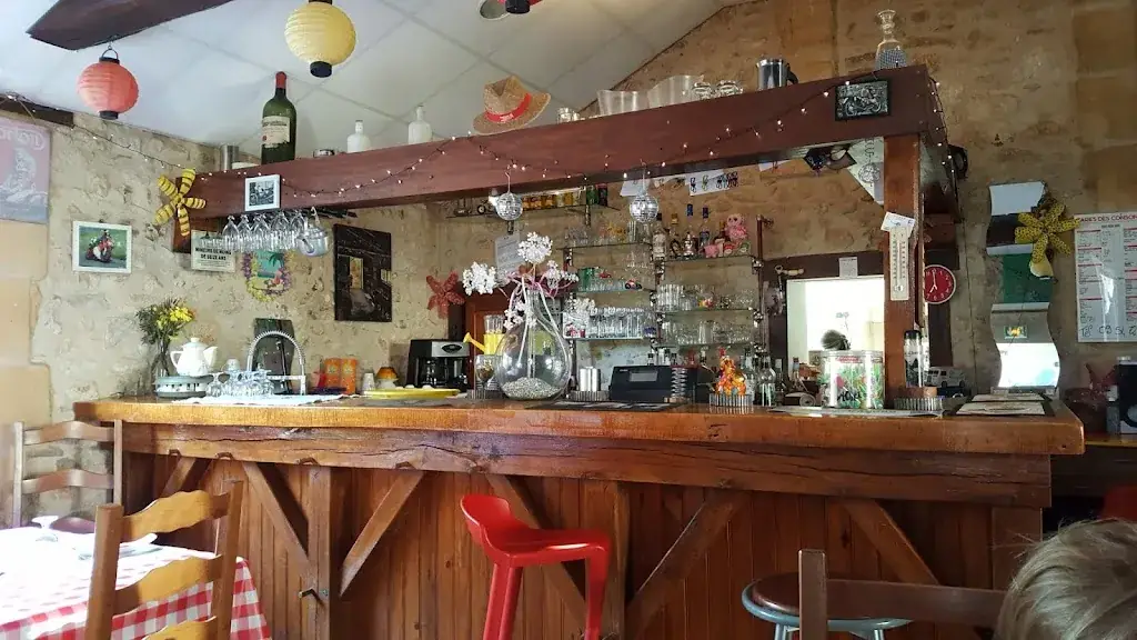 BAR RESTAURANT Le Relais De Blis Et Born._Auberoche_slider_image_3