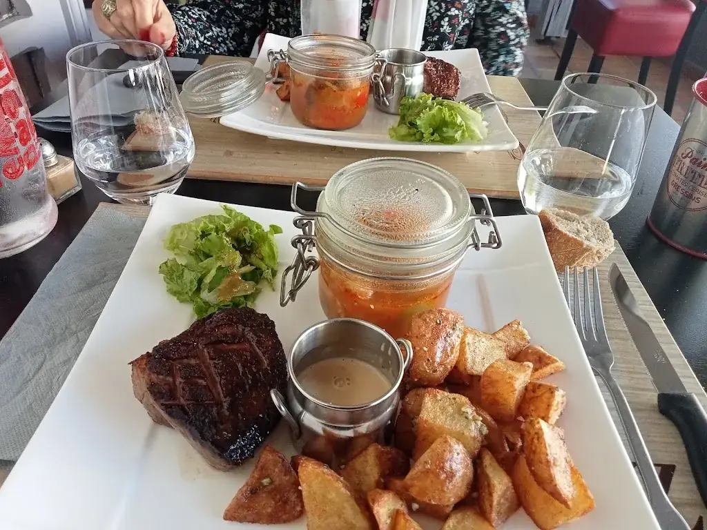 Menu_HOTEL RESTAURANT LA VIEILLE AUBERGE_Barbezieux-Saint-Hilaire_image_9