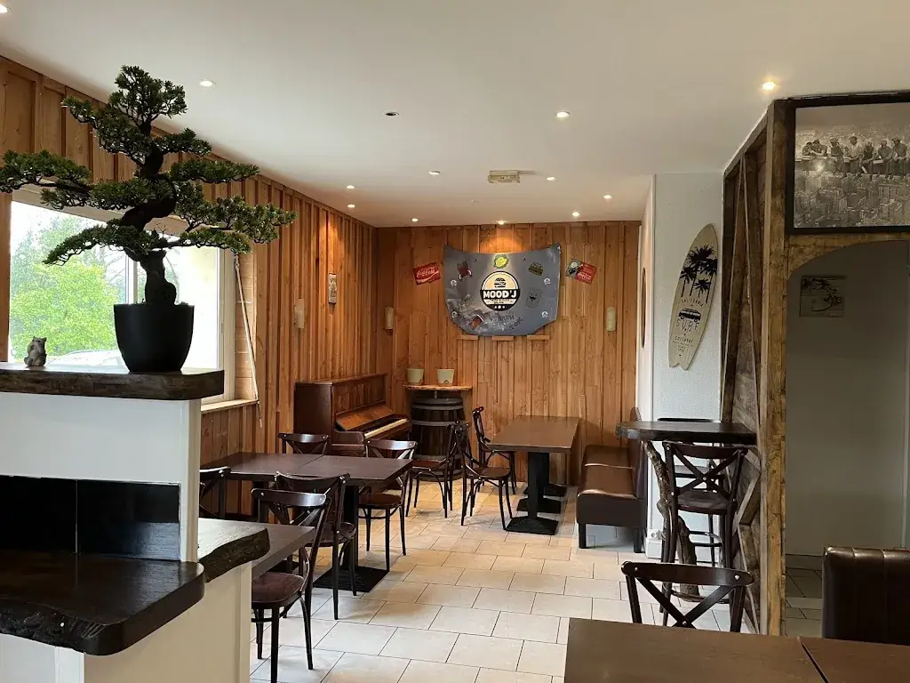 MOOD J_Barbezieux-Saint-Hilaire_slider_image_1