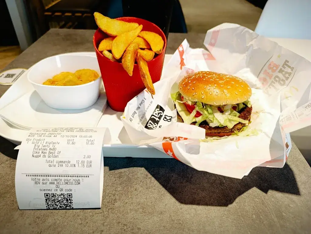 McDonald's Barbezieux-St-Hilaire_Barbezieux-Saint-Hilaire_slider_image_3