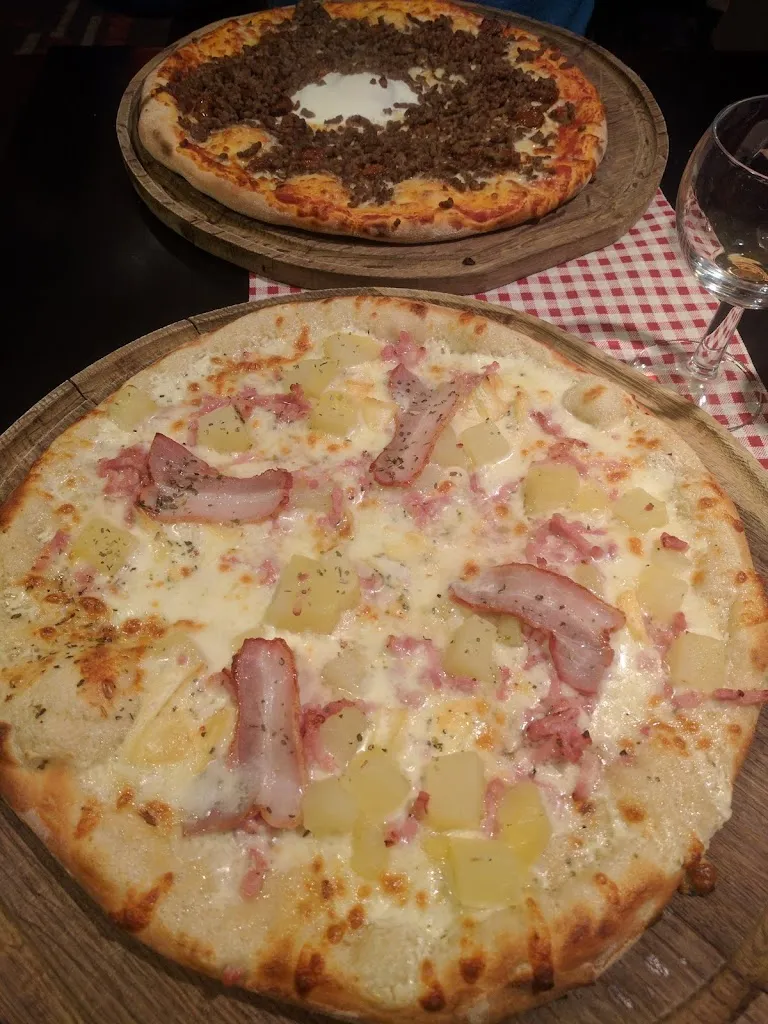 Menu_Deliziosa Pizza_Barbezieux-Saint-Hilaire_image_4