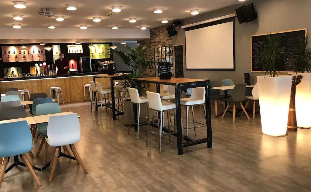 Restaurant Pizzeria Chez Kathy Restaurant in Barbezieux-Saint-Hilaire