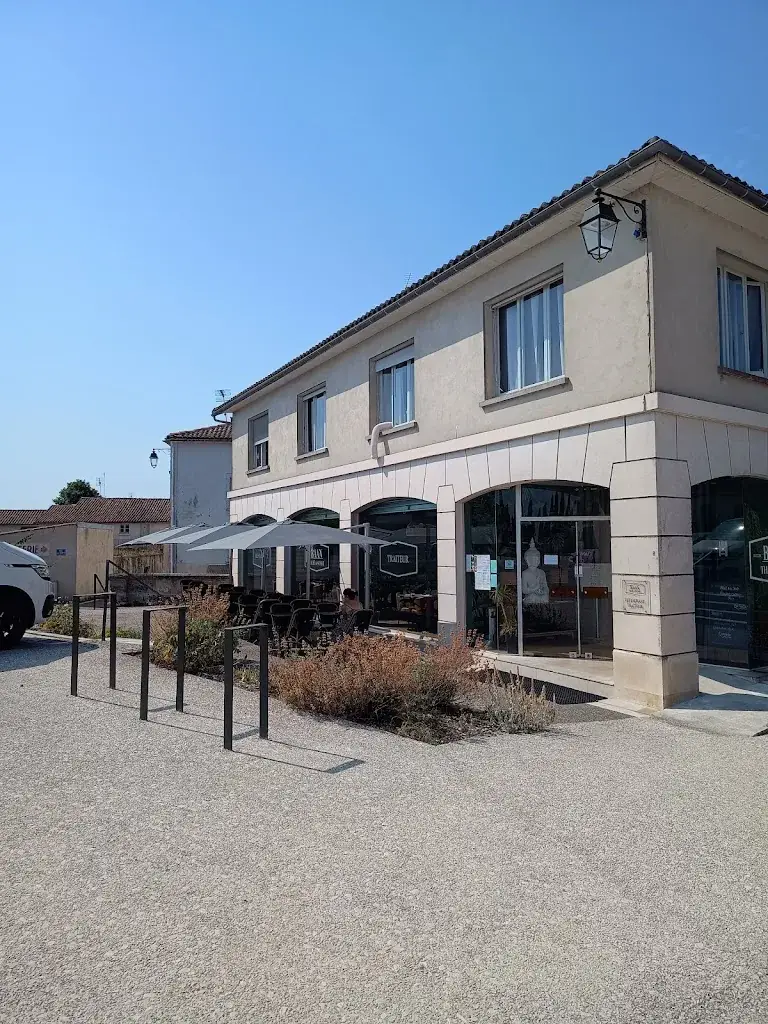 jags TheJaguarundi_Baan Thai_Barbezieux-Saint-Hilaire_review