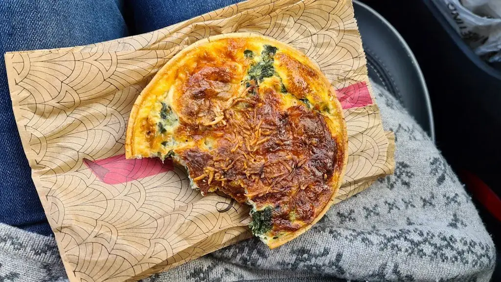 Gunda Goldschmitt_D'Humeur Affamée_Barbezieux-Saint-Hilaire_review