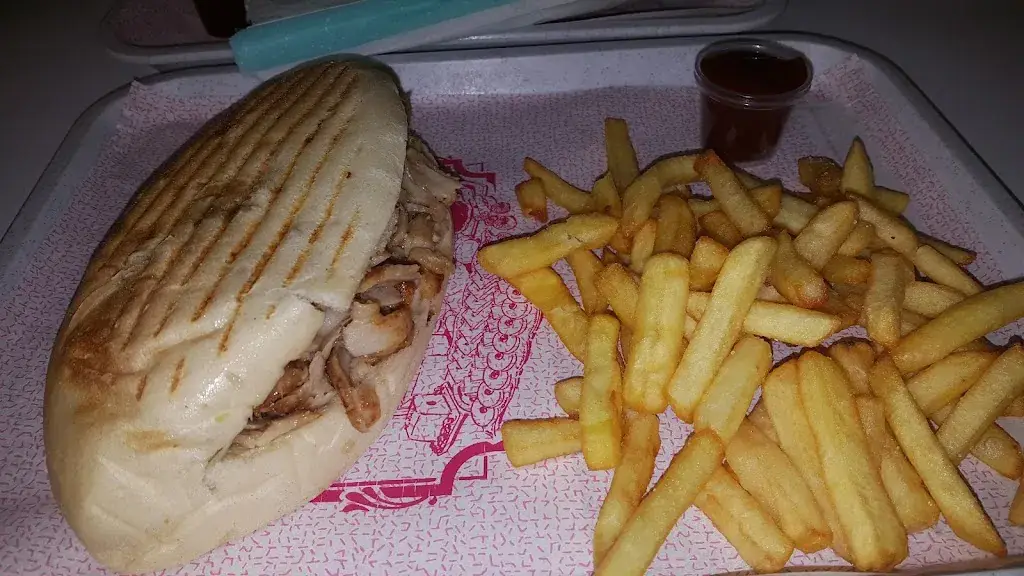 Menü_Kebab NAWROZ_Barbezieux-Saint-Hilaire_Bild_6