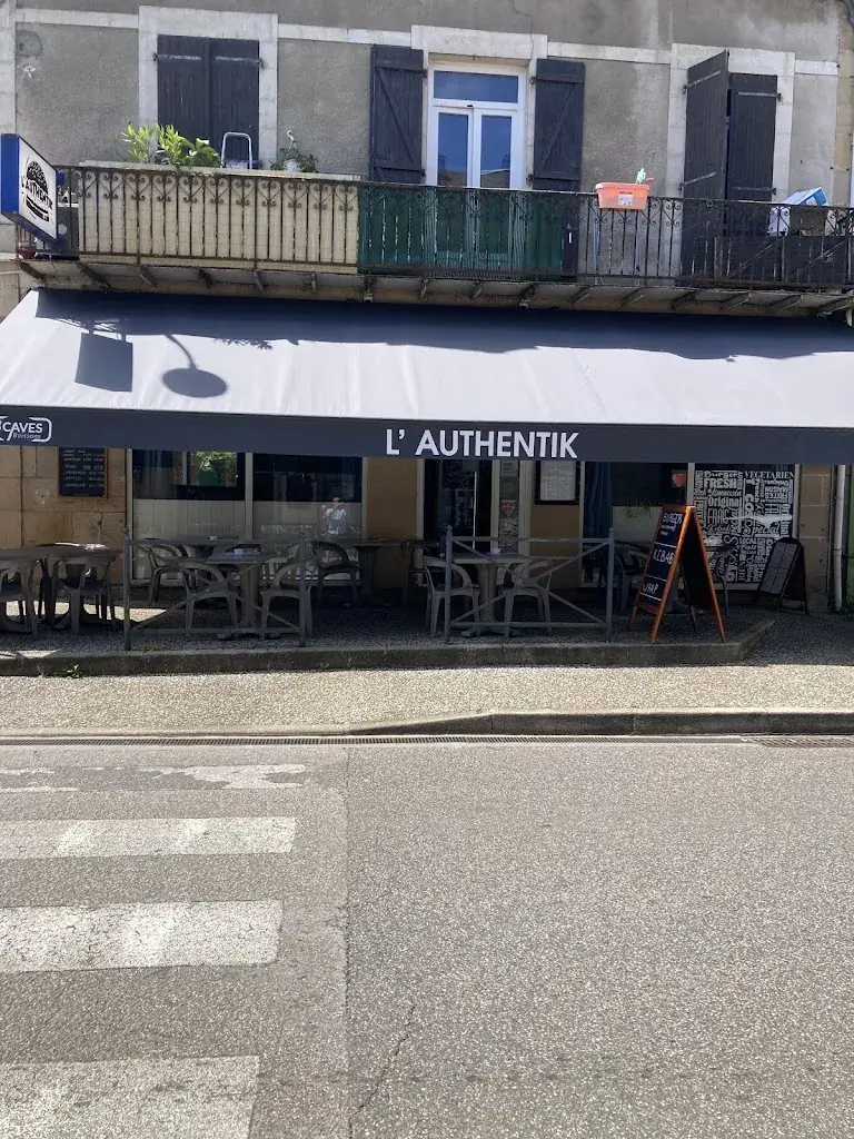 L'Authentik restaurant à Beaulieu-sur-Dordogne