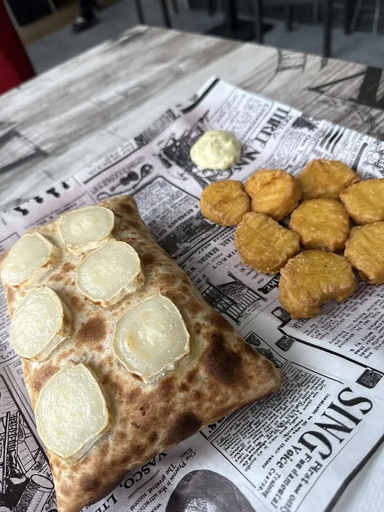 Luqman Zayani_Topeat_Grand-Croix_review