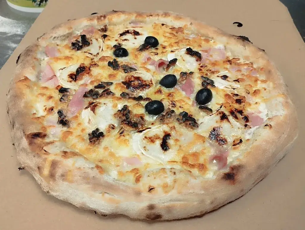 La Pizza restaurant in Beaulieu-sur-Dordogne