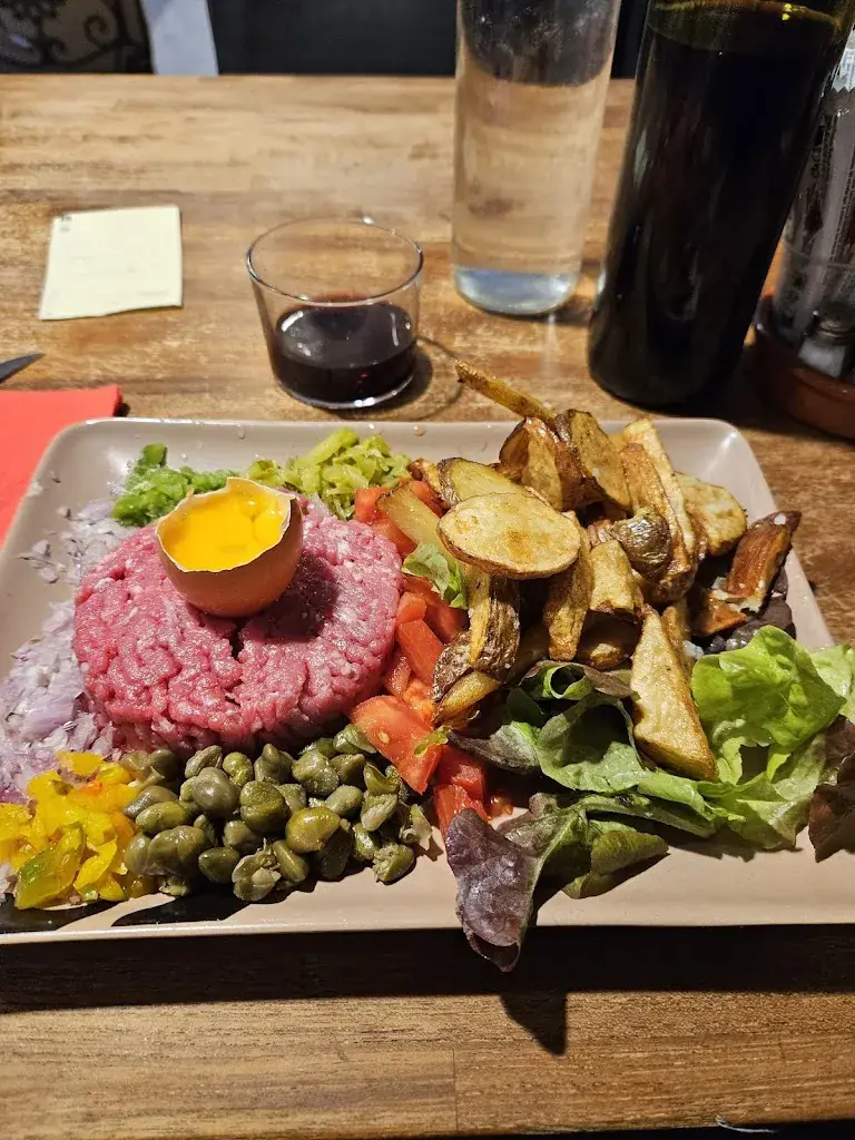 La Bidoche_Bazas_slider_image_3