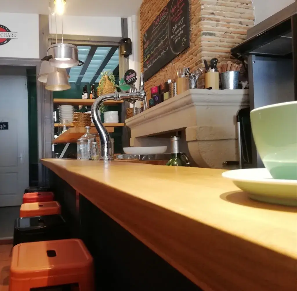 Le Comptoir - Bazas Restaurant in Bazas