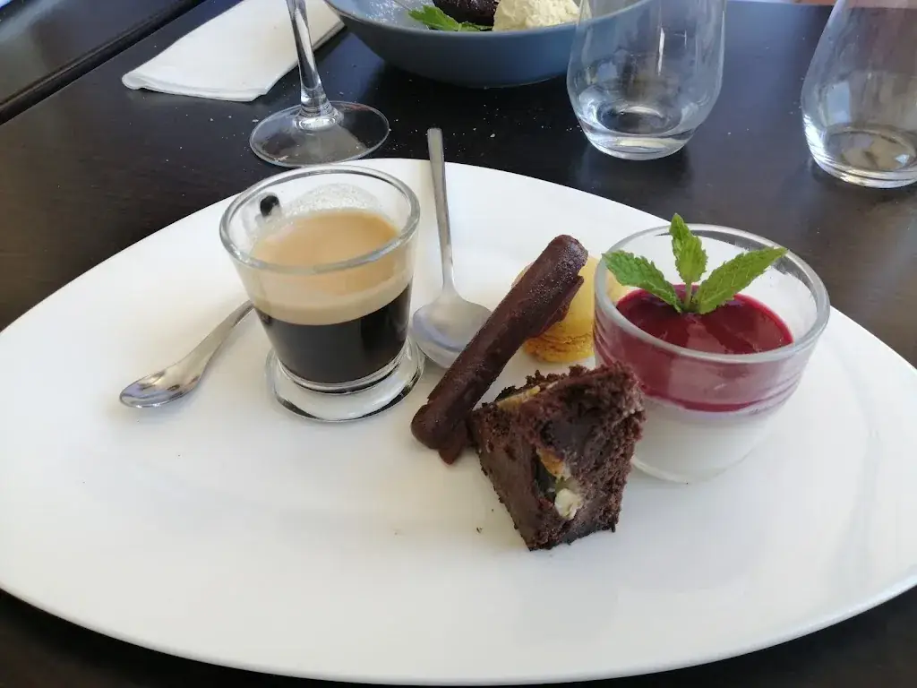 Menu_Restaurant CARO & Co_Bazas_image_7