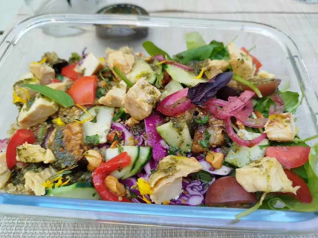 Mélanie RICHER_Bienvenue au club_Bazas_review