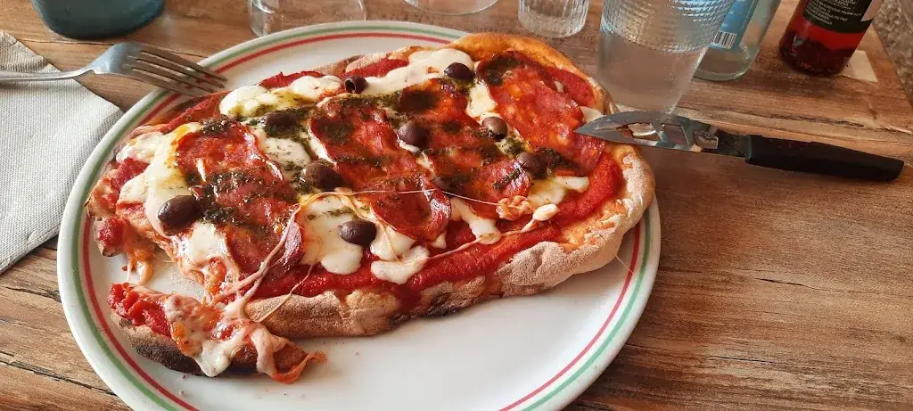 Pizzeria Le Castelot restaurant in Périgord