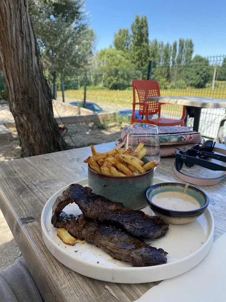 GIRARDET INGRID_MetSaveurs_Mondouzil_review