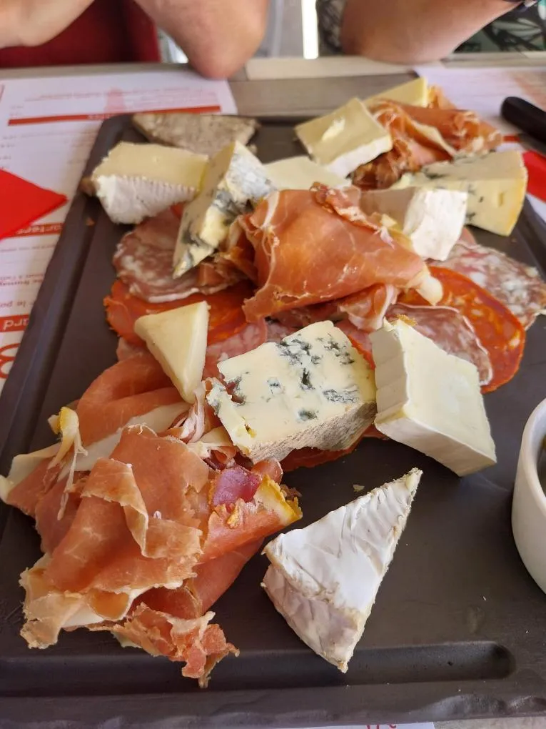 Brasserie des Pins_Samazan_slider_image_3