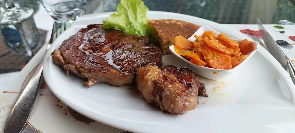 Jacqueline Verhoeff_D’Lices_Beaupuy_review