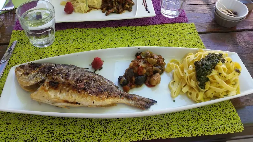 L'absinthe_Garde-Adhémar_slider_image_3