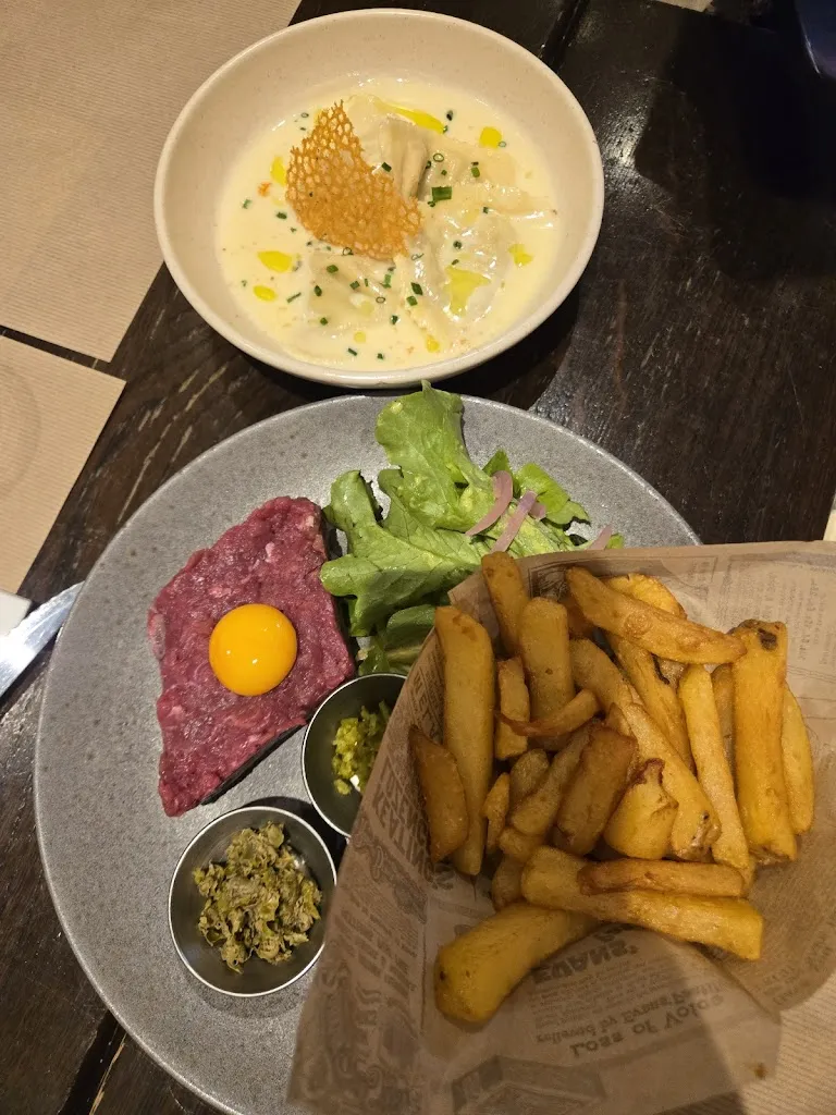 Arthur Cheung_Bajadita_Bayonne_review