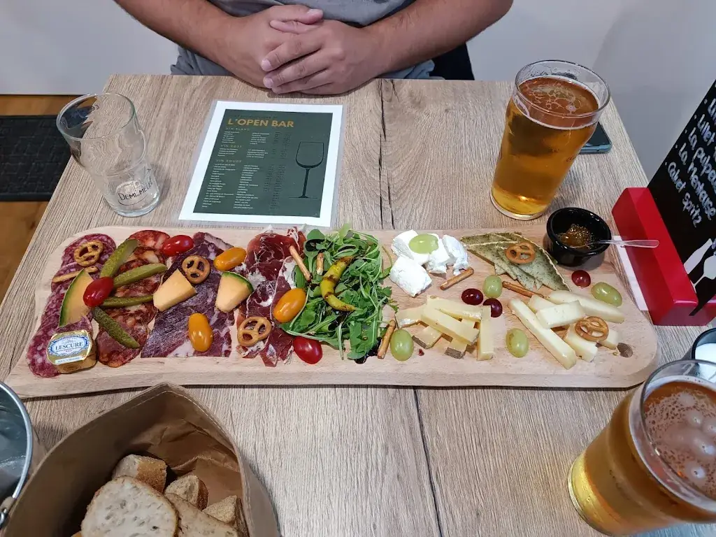 Aurore V._OpenBar_Belin-Béliet_review