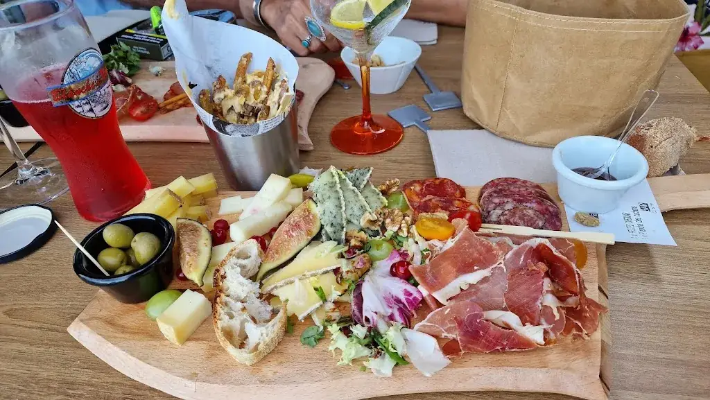 OpenBar_Belin-Béliet_slider_image_2