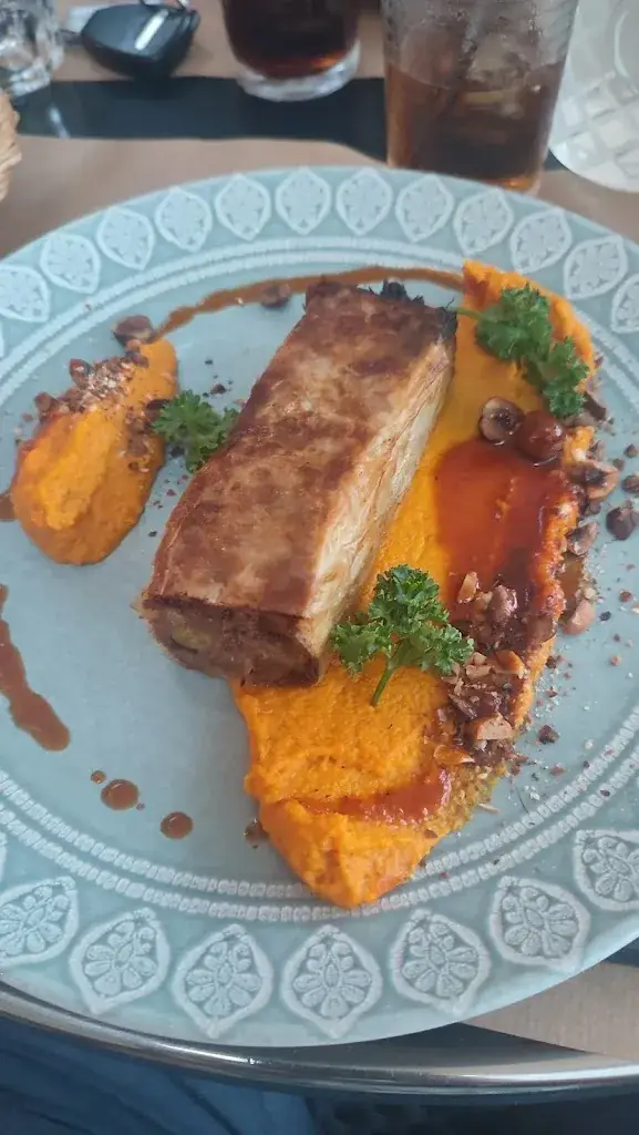 Gonçalo Oliveira_Bistro du Château_Salles_review