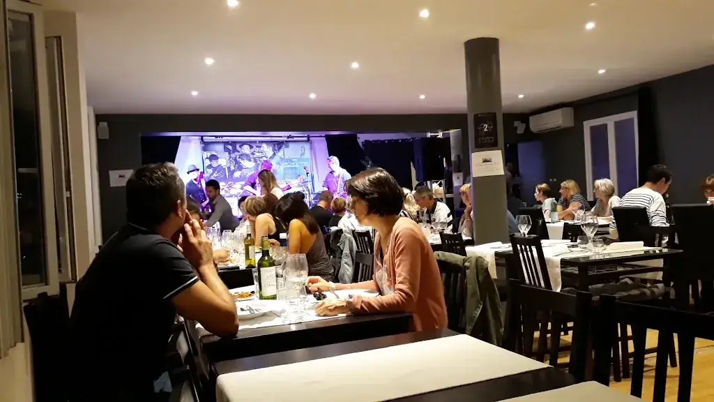 Bistrot de France Hostens_Hostens_slider_image_2