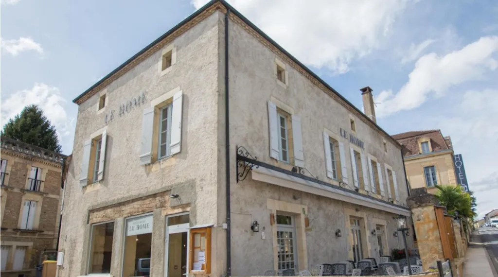 Au Père William_Belvès_slider_image_3