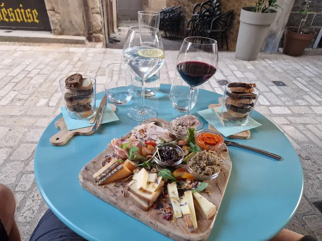 Planches et Plonk_Belvès_slider_image_3